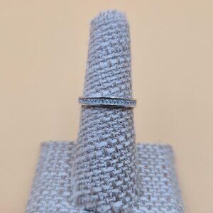 Size 6.5 Sterling Silver Small Cubic Zirconia Gems Band Ring A5002